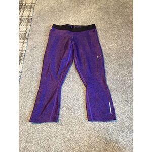 Nike crop Leggings purple‎ animal print medium LIKE NEW